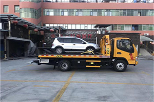 遵化市汽车紧急补胎换胎救援