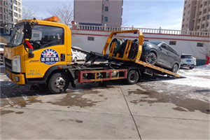 遵化市救援拖车费用怎么算